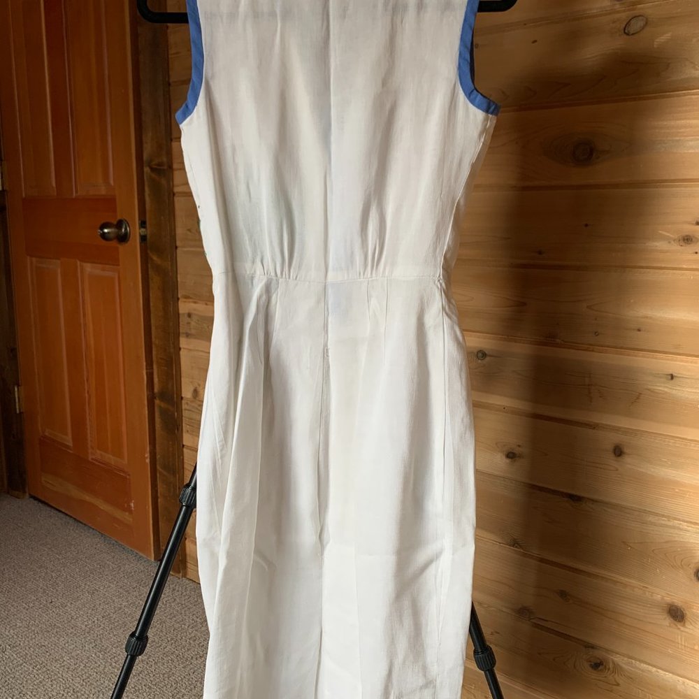 Vintage Carlye Linen Dress with Rhinestone Buttons - Picture 2 of 7